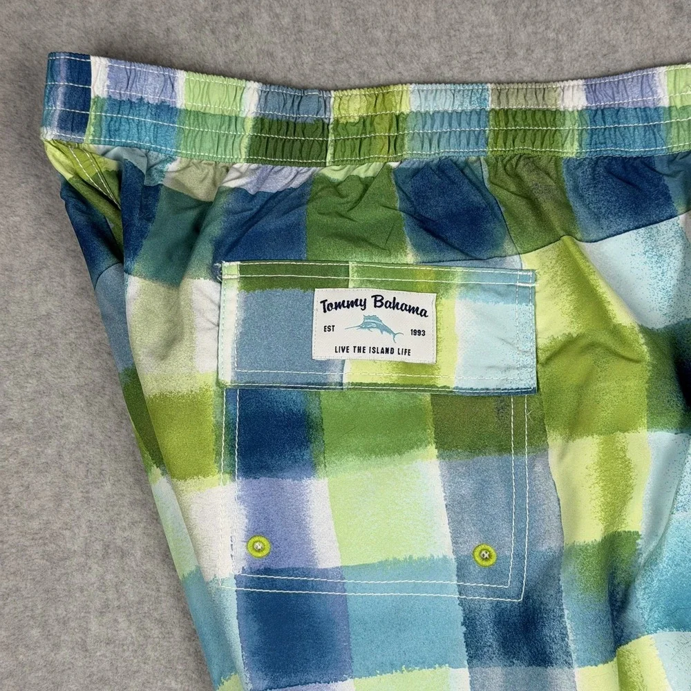 Tommy Bahama tommy bahama